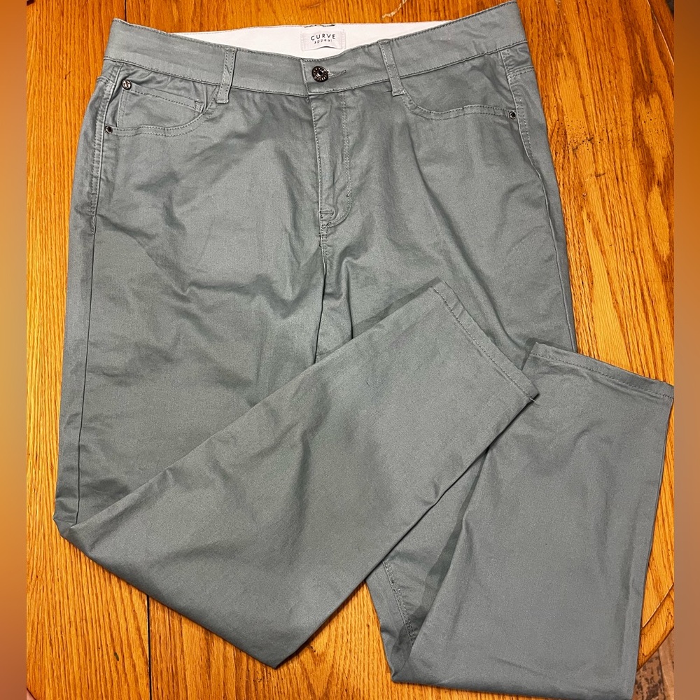 Size 14 Curve Appeal Pants-color light green.